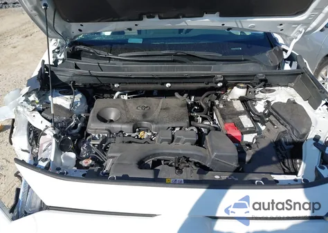 2024 Toyota Rav4 Xle z USA, uszkodzony, nr VIN 2T3P1RFV2RC396932